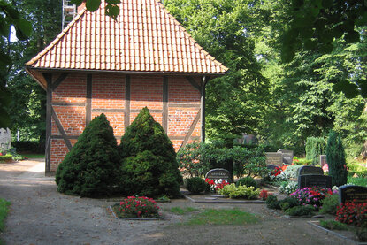 Friedhofskapelle Tramm - Copyright: Ev.-Luth. Kirchenkreis Lübeck-Lauenburg
