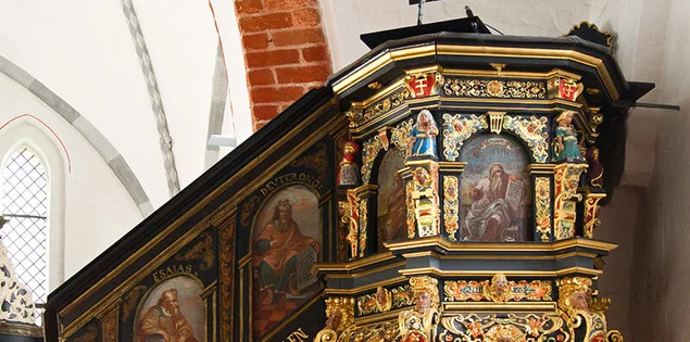 Kanzel der St.-Willehad-Kirche in Groß Grönau