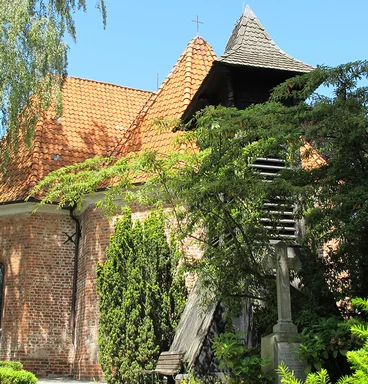 Der freistehende Glockenturm neben der St-Jürgen-Kapelle