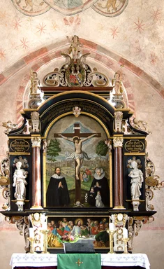 Der Altar der Kirche in Behlendorf 