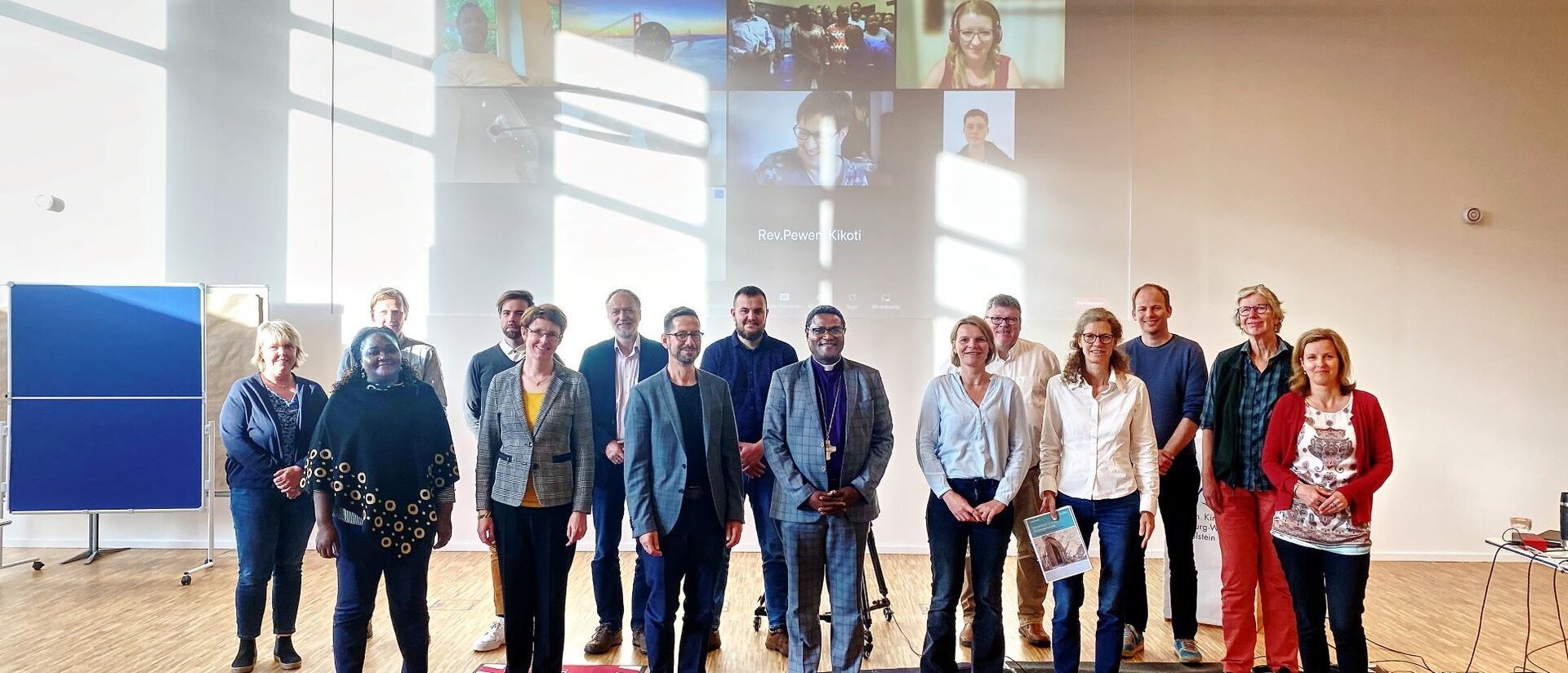 Gäste aus Tansania und Norddeutschland schließen eine Klimapartnerschaft